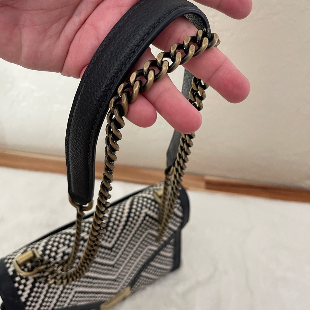 Michael Kors Chevron Woven Patterned Two Way Shoulder Or Crossbody Purse - Picture 16 of 16